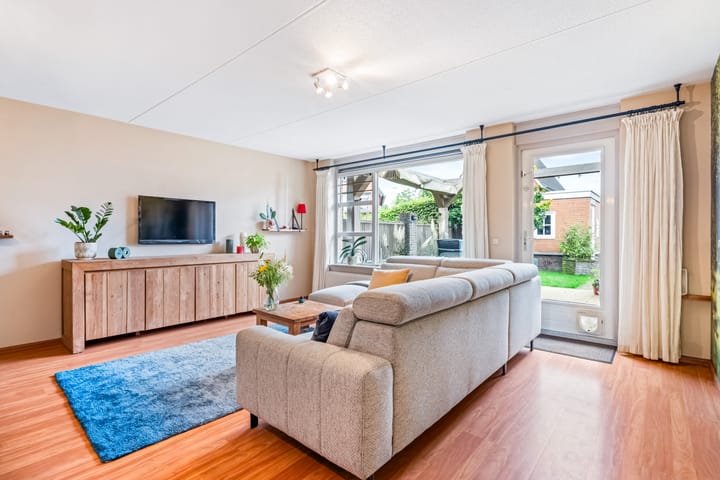 Foto 5 van Zoete Ermgaard 3