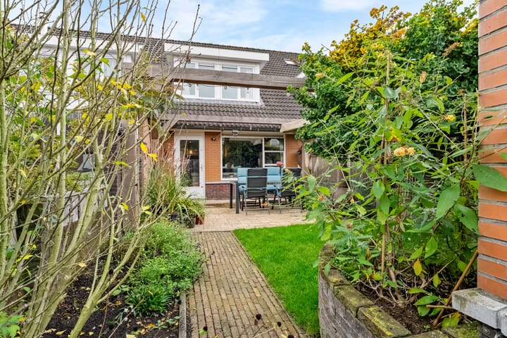 Foto 23 van Zoete Ermgaard 3