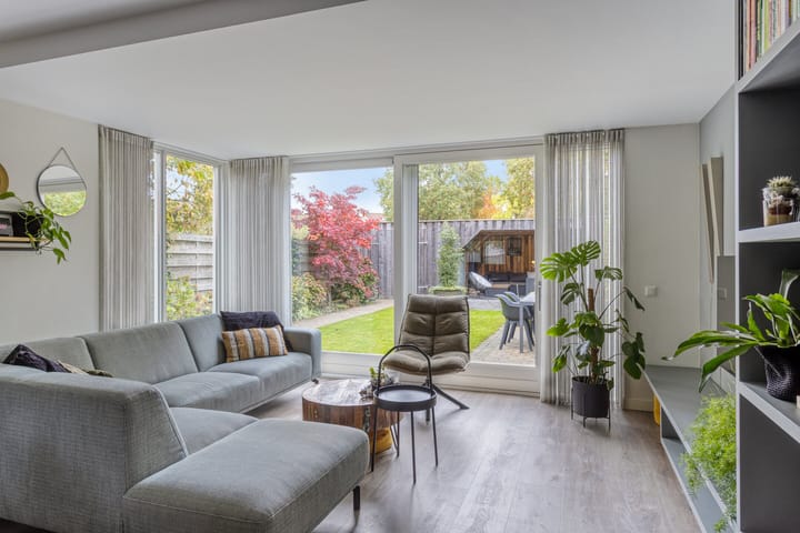 Photo 2 of Stiegert 70