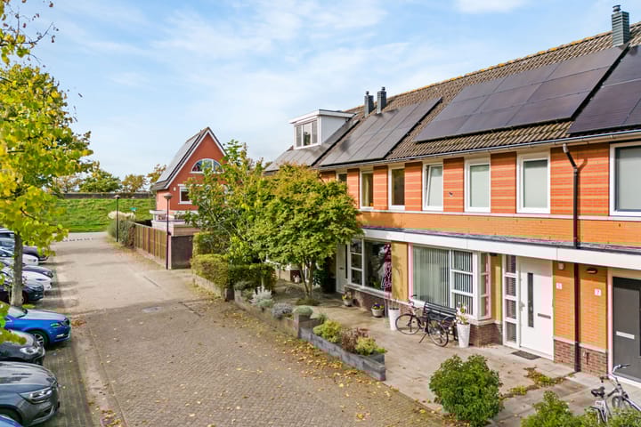 Foto 27 van Zoete Ermgaard 3