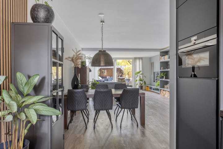 Photo 21 of Stiegert 70