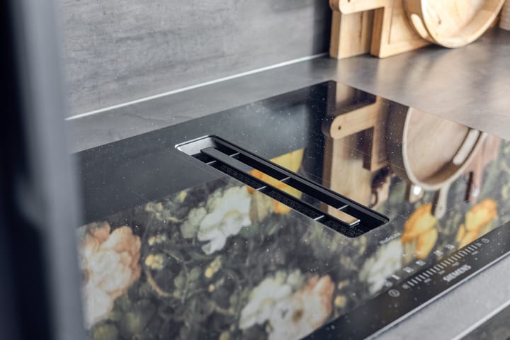 Photo 23 of Stiegert 70