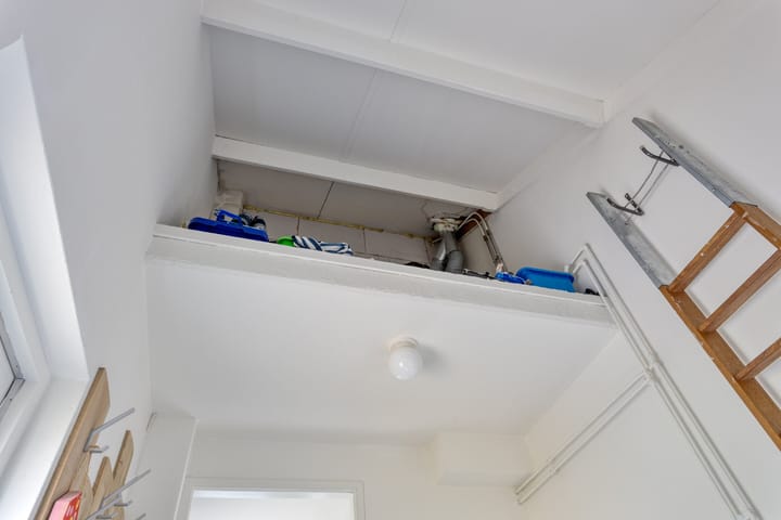 Photo 26 of Stiegert 70