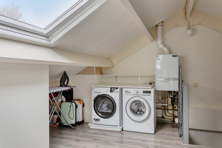 Photo 40 of Stiegert 70