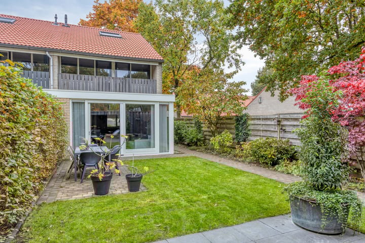 Photo 47 of Stiegert 70