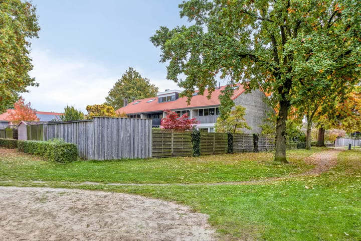 Photo 51 of Stiegert 70