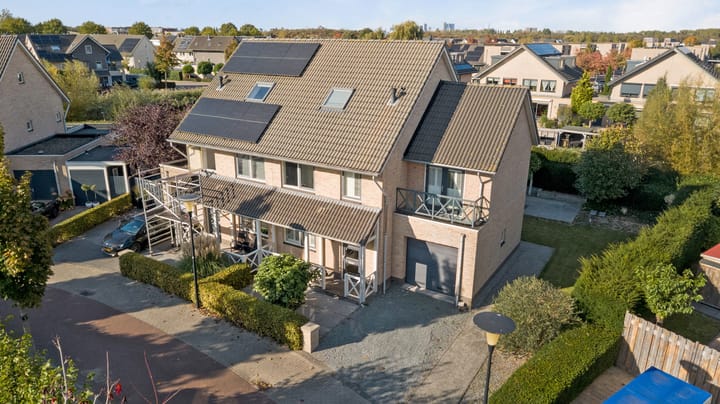 Foto 6 van Cipreshout 12