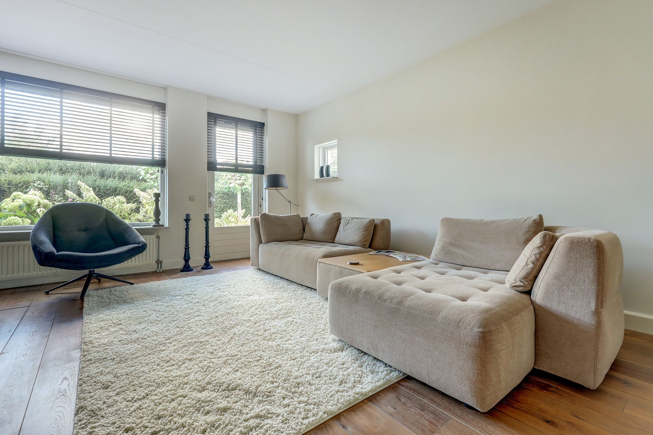 Foto 12 van Cipreshout 12