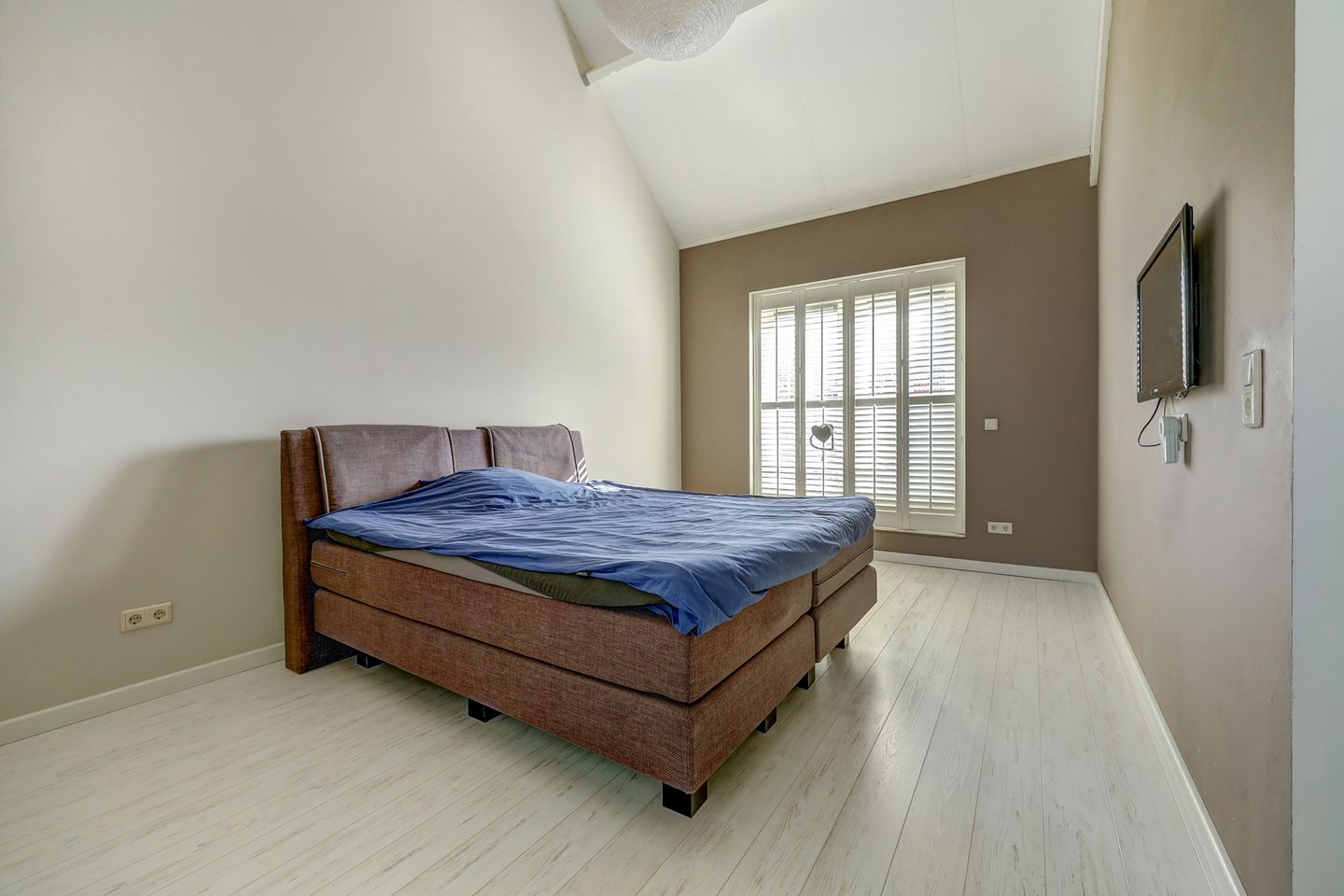 Foto 25 van Cipreshout 12