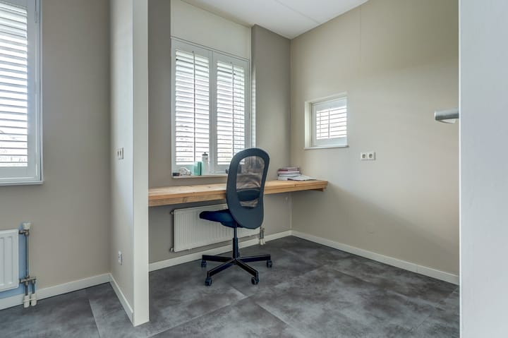 Foto 32 van Cipreshout 12