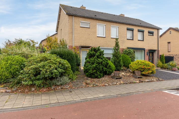 Foto 1 van Ruys de Beerenbroucklaan 82