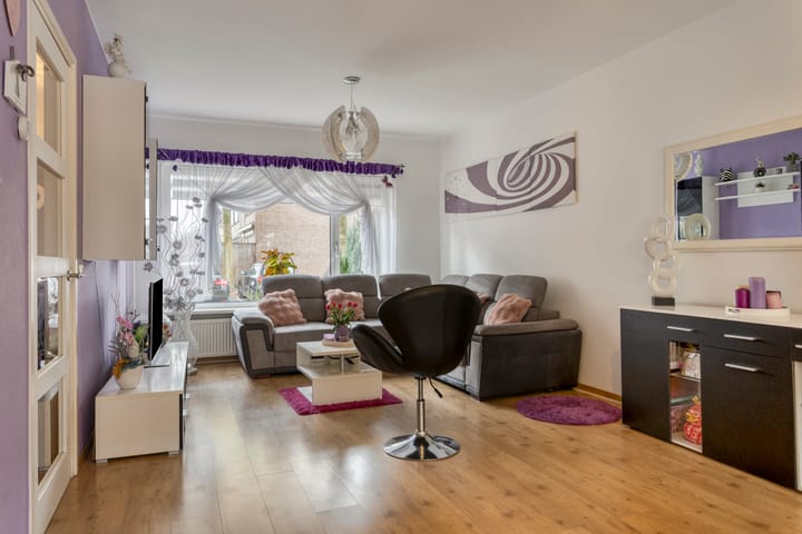 Photo 6 of Orvallaan 36