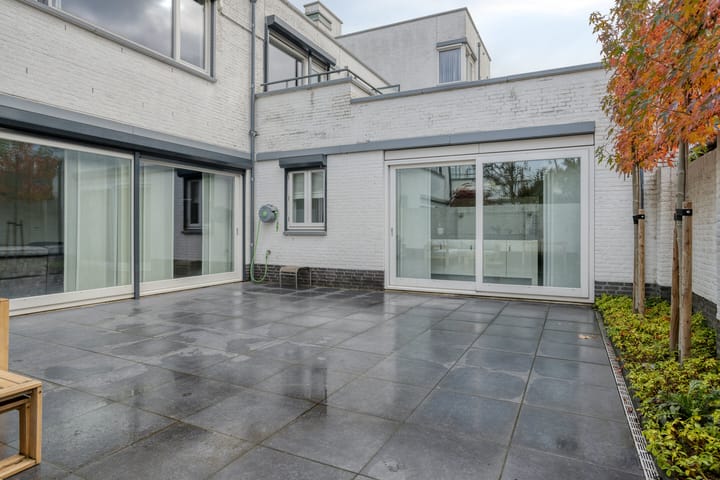 Photo 5 of Voerendaalstraat 4