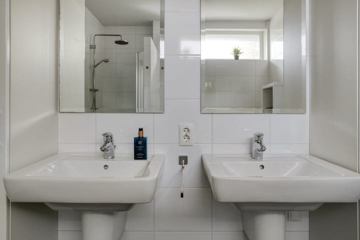 Photo 34 of Voerendaalstraat 4