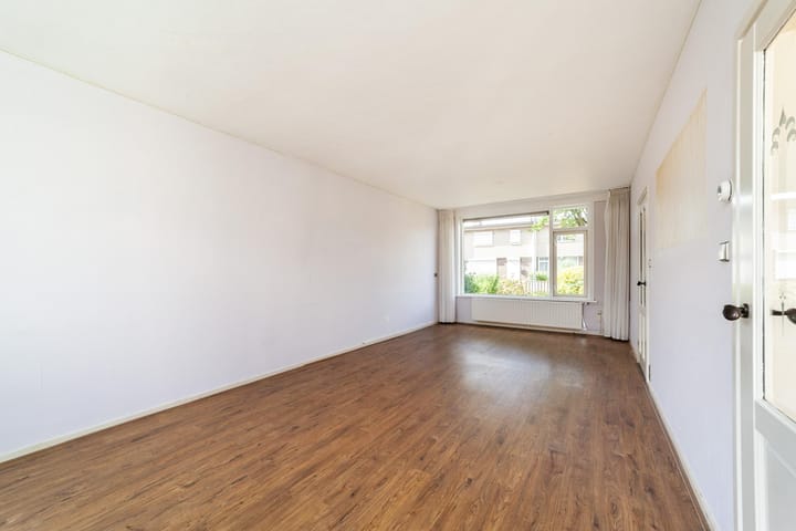 Photo 12 of Christinastraat 23