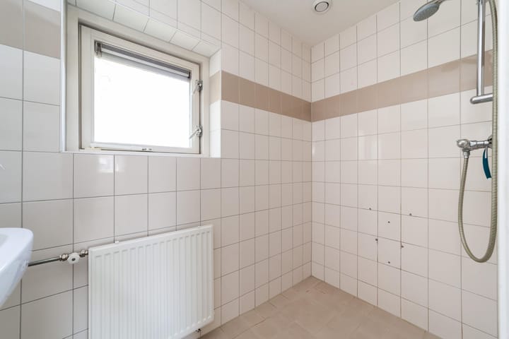 Photo 18 of Christinastraat 23