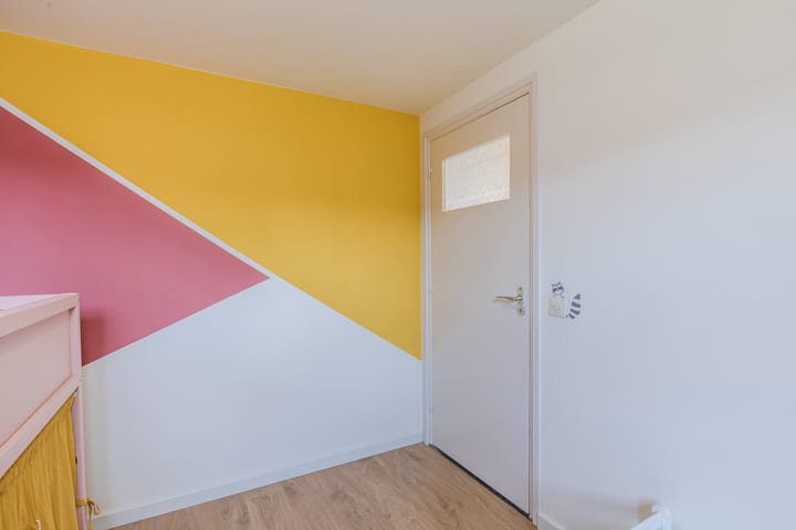 Photo 28 of Smisserstraat 54