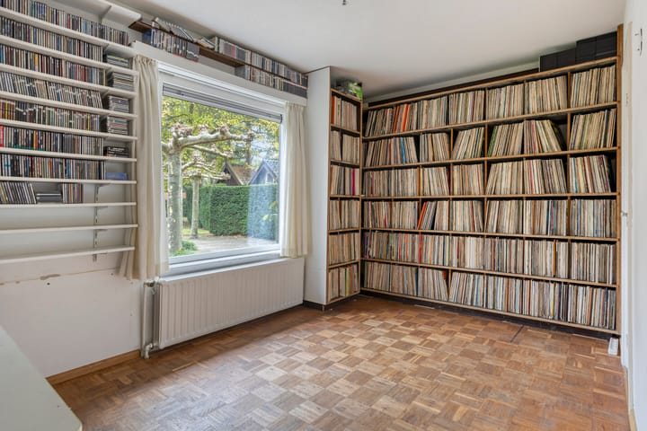 Foto 28 van Dennenweg 5