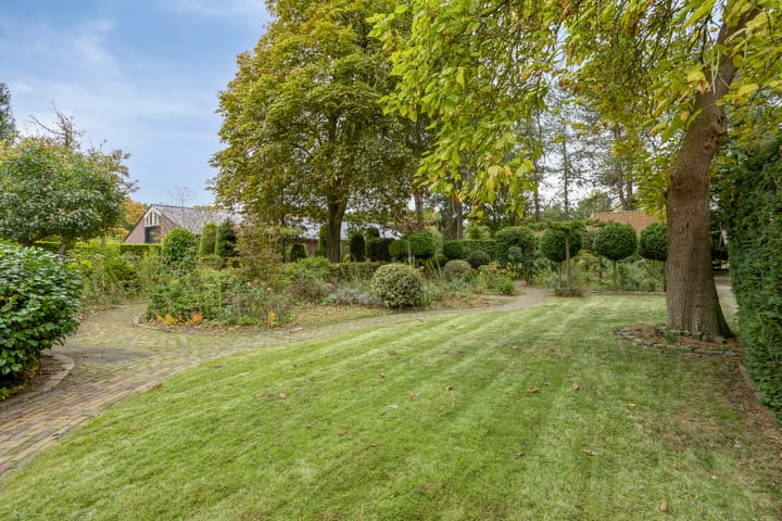 Foto 49 van Dennenweg 5