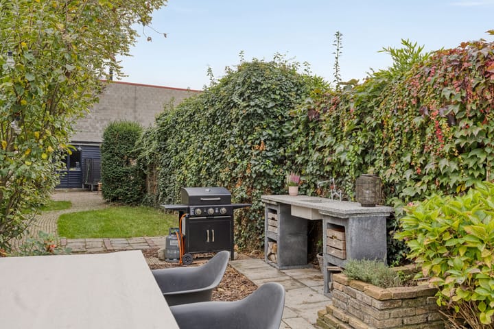 Foto 24 van Hoogvensestraat 88