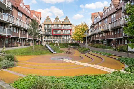 Stroveer 63 tertiary image