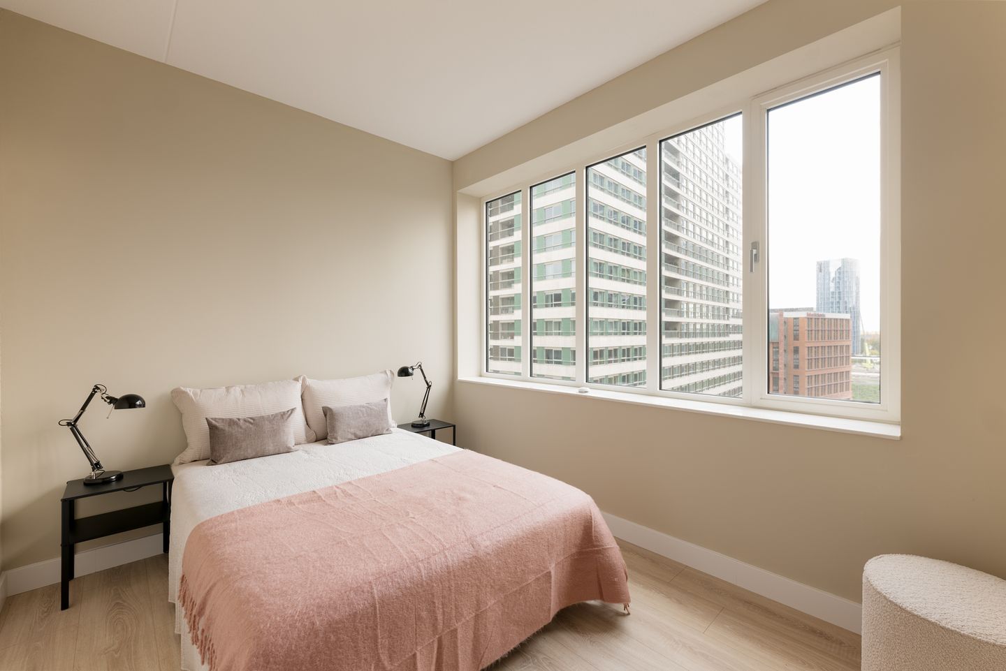 Photo 29 of Gustav Mahlerlaan 539-A