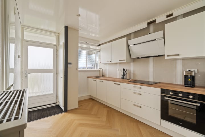 Photo 3 of Herman Gorterplaats 303