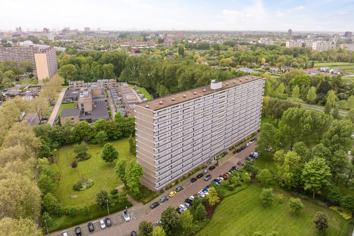 Photo 5 of Herman Gorterplaats 303