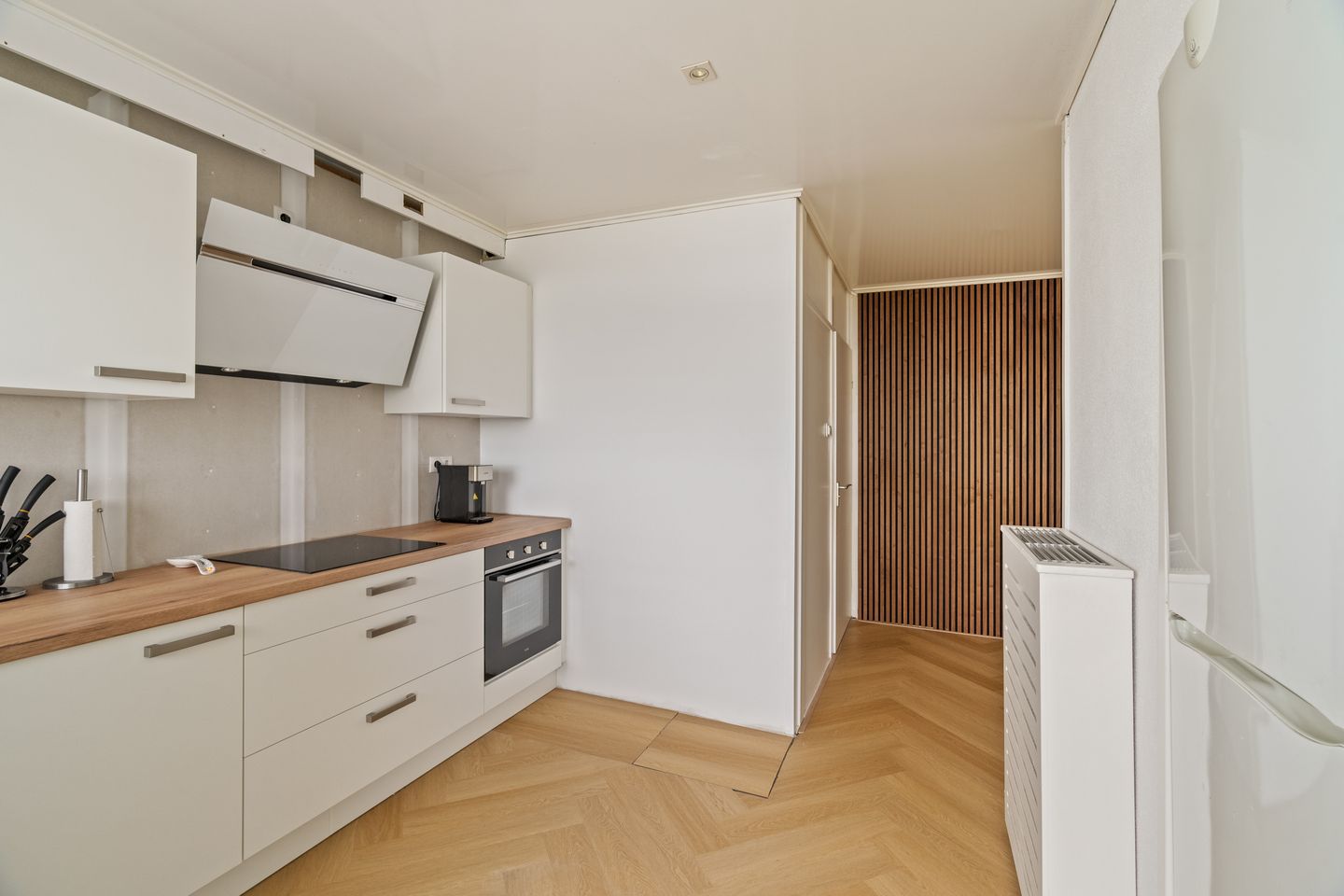 Photo 14 of Herman Gorterplaats 303