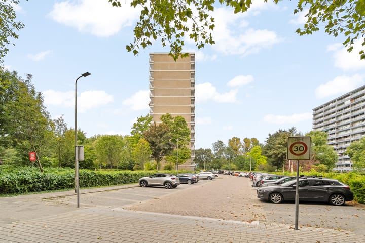 Foto 32 van Herman Gorterplaats 303