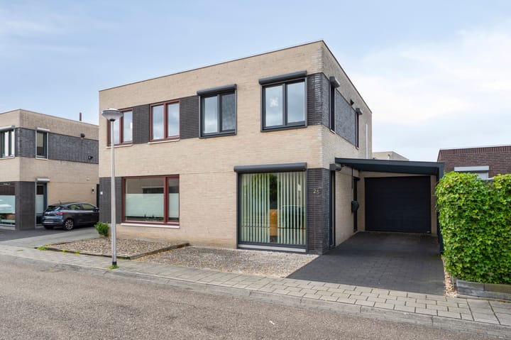 Foto 1 van Erasmusstraat 25