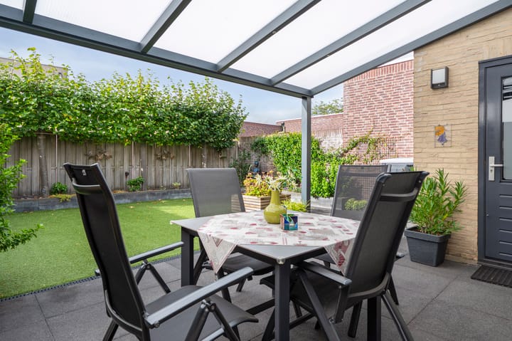 Foto 8 van Erasmusstraat 25