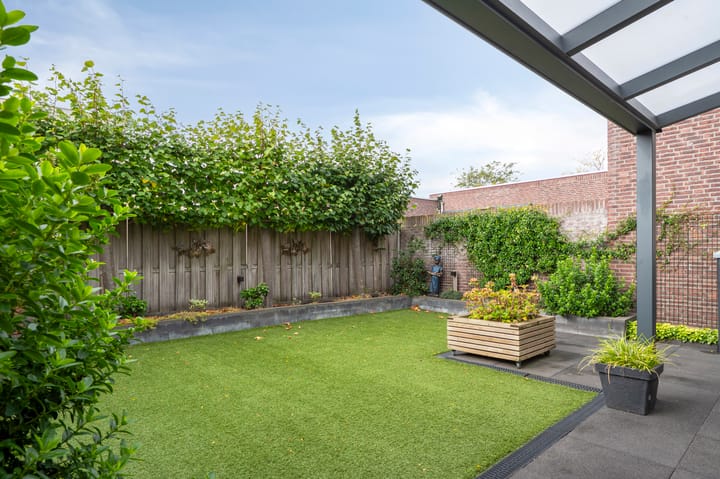 Foto 10 van Erasmusstraat 25