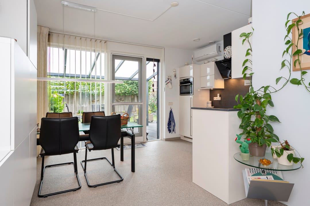 Foto 16 van Erasmusstraat 25