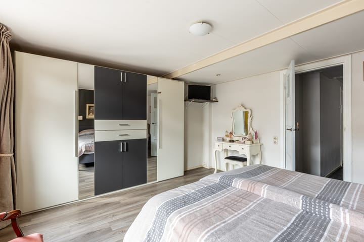 Photo 15 of Vaartstraat 15