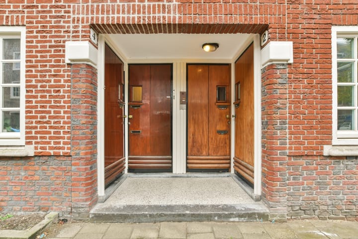 Photo 5 of Eendrachtstraat 2-2