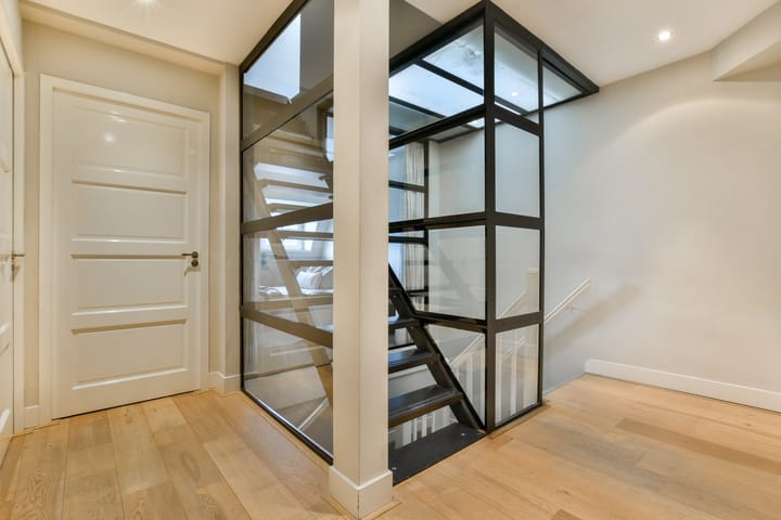 Photo 18 of Eendrachtstraat 2-2