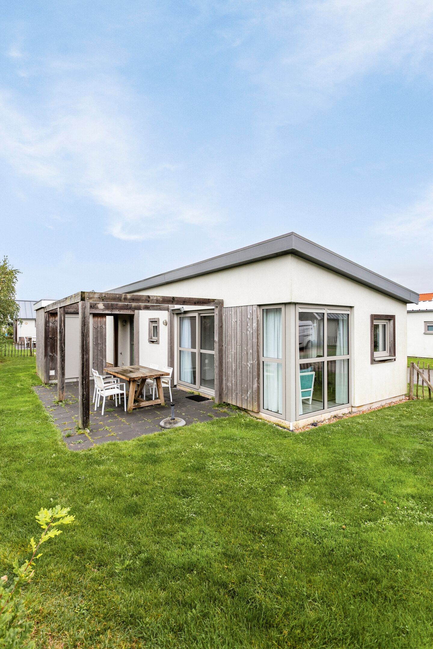 Foto 25 van Zeedijk 24-195