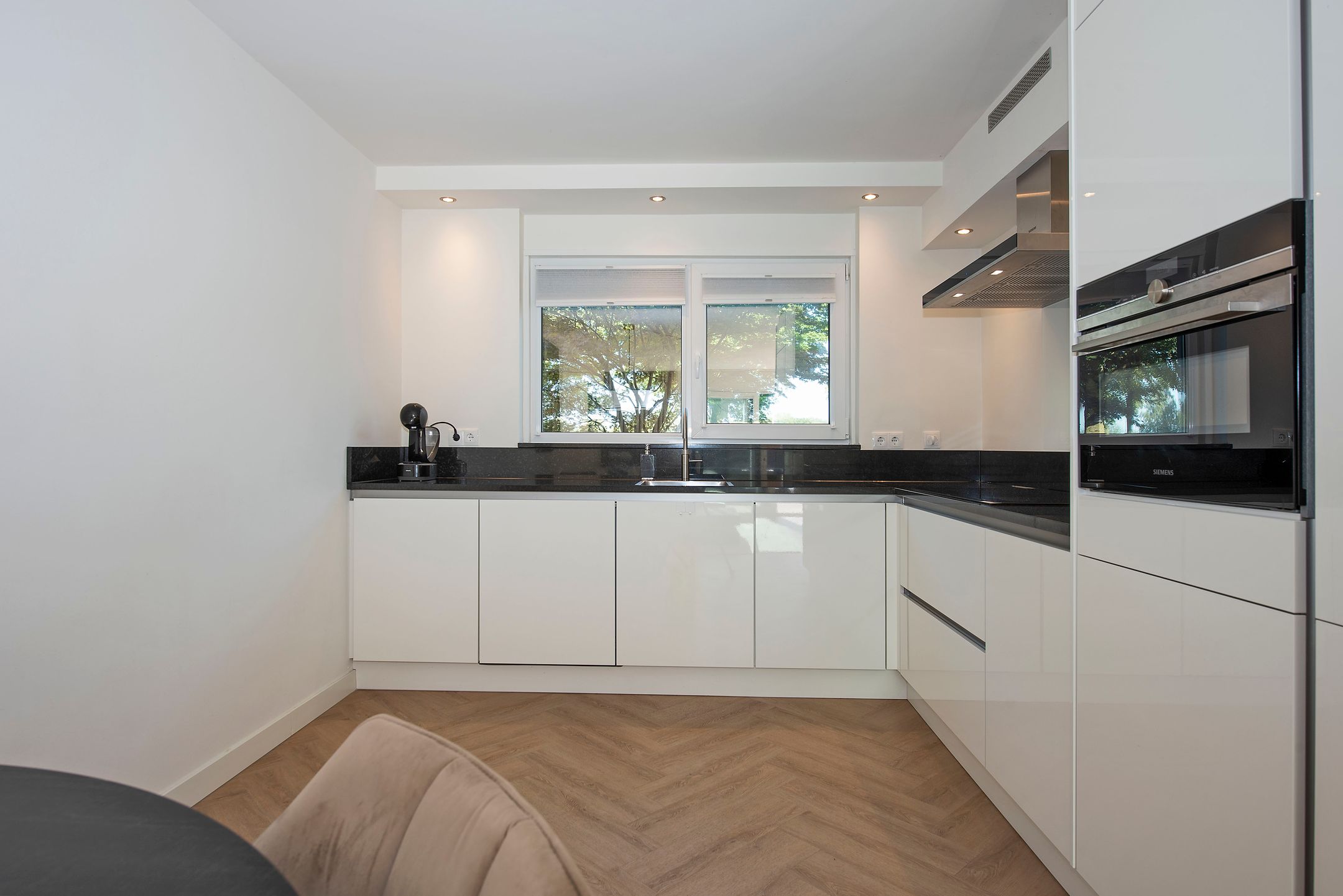 Foto 12 van Liverpoolstraat 46