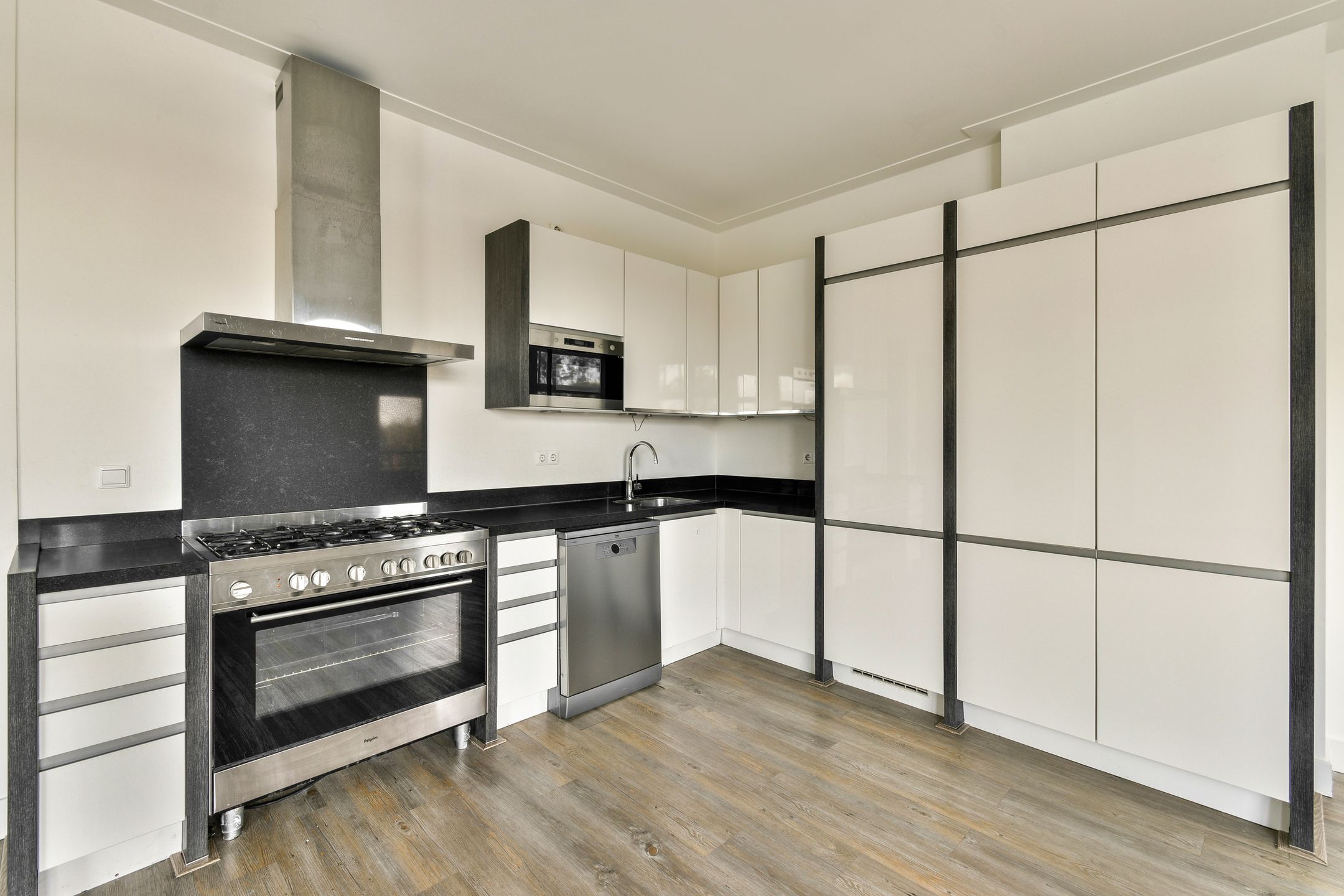 Photo 9 of Amstelkade 184-2