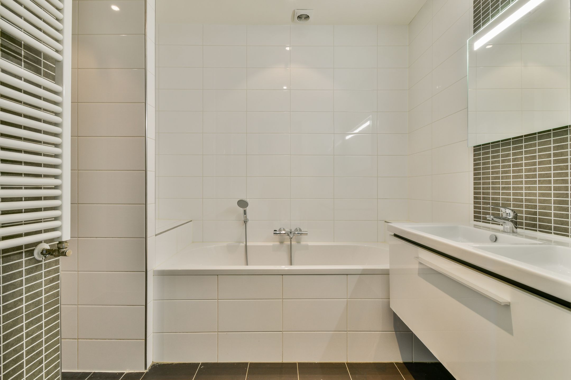 Photo 21 of Amstelkade 184-2