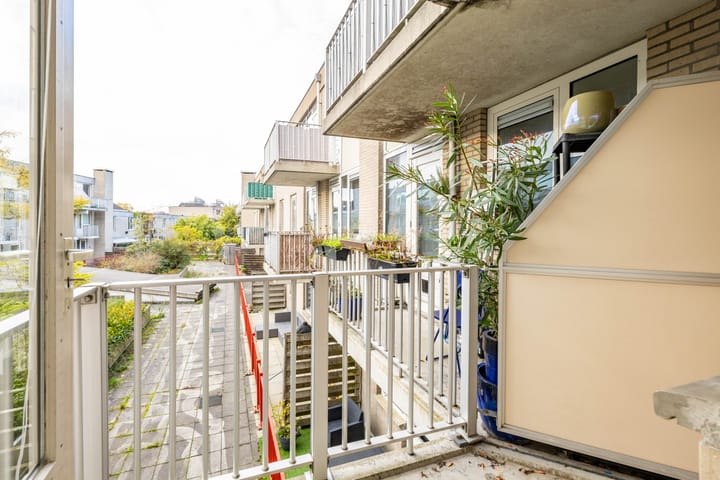 Foto 4 van Winschoterdiep 75-D