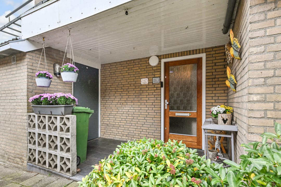 Photo 2 of Anna van Hensbeeksingel 351