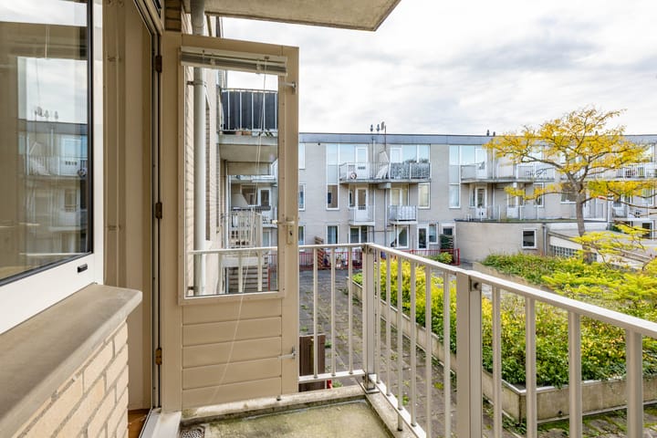 Foto 17 van Winschoterdiep 75-D