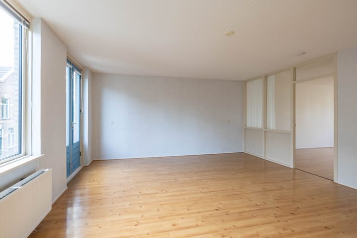 Foto 24 van Winschoterdiep 75-D