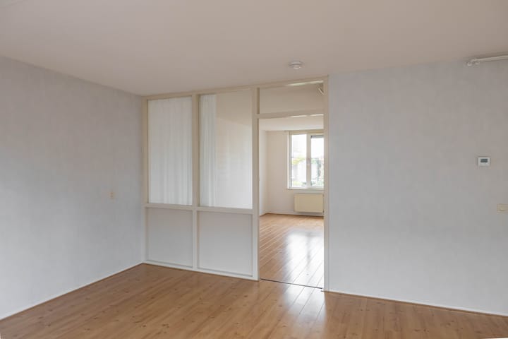 Foto 25 van Winschoterdiep 75-D