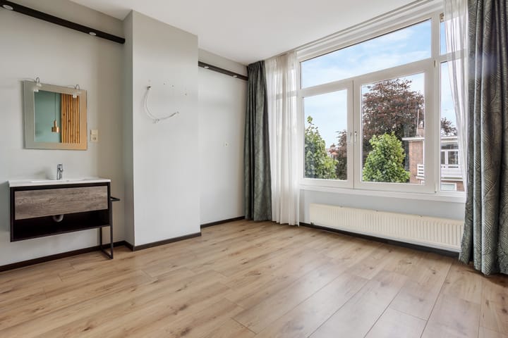 Foto 22 van Verhagen Metmanstraat 16-A