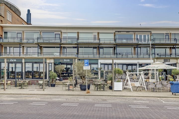 Foto 9 van Emmaplein 9