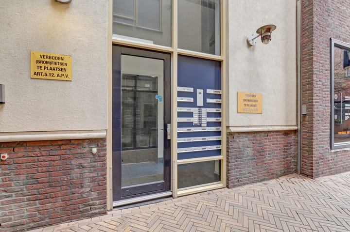 Foto 10 van Emmaplein 9