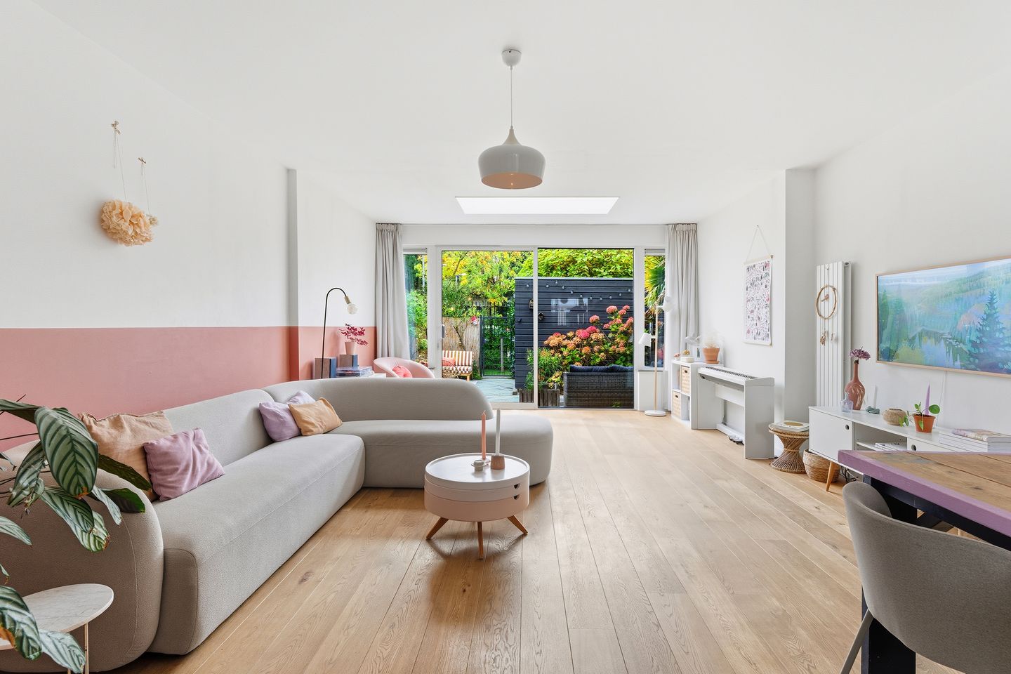 Foto 5 van Moltzerstraat 47